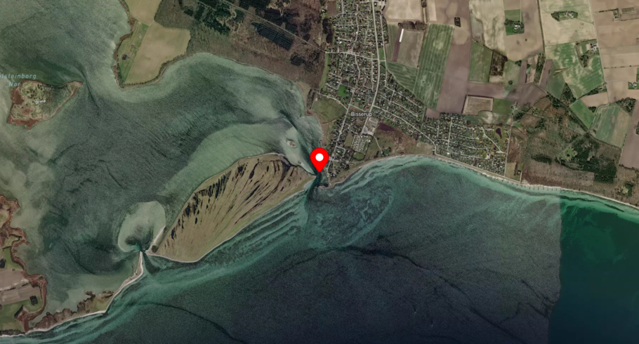 Port image
